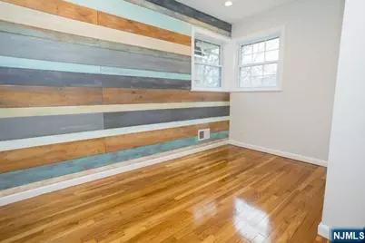 615 Bartell Place, Ridgewood, NJ 07450 - Photo 10