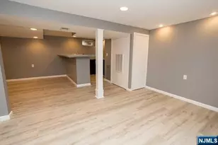 615 Bartell Pl, Ridgewood, NJ 07450 - Photo 22