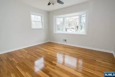 615 Bartell Place, Ridgewood, NJ 07450 - Photo 12