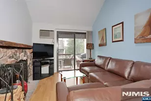 602 West Ridge Mews 602, Wood Ridge, NJ 07075 - Photo 6