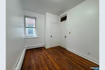 253 Palisade Avenue 3 #3, Garfield, NJ 07026 - Photo 4