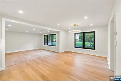 15 Green Way, Mahwah, NJ 07430 - Photo 8