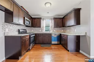 574 S 11th St, Newark, NJ 07103 - Photo 6