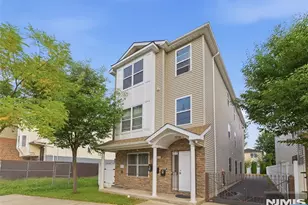 574 S 11th St, Newark, NJ 07103 - Photo 1