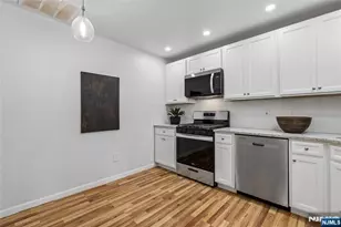 26 Seton Hall Dr 514, Newark, NJ 07103 - Photo 10