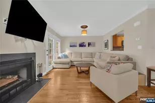 198 Zeppi Ln, West Orange Township, NJ 07052 - Photo 8