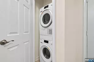 100 Crown Ct 461, Edgewater, NJ 07020 - Photo 28