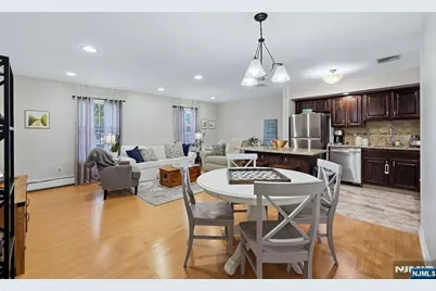 5 S Maple Avenue 52 #52, Park Ridge, NJ 07656 - Photo 2