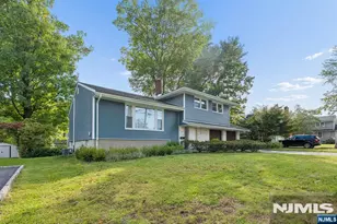 193 New York Ave, Dumont, NJ 07628 - Photo 32