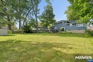 193 New York Ave, Dumont, NJ 07628 - Photo 30