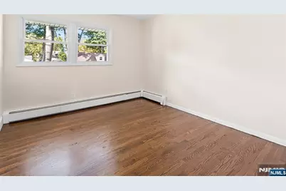 193 New York Avenue, Dumont, NJ 07628 - Photo 14