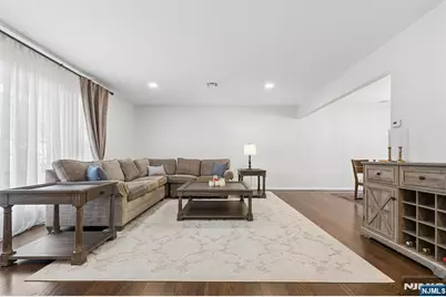 193 New York Avenue, Dumont, NJ 07628 - Photo 4