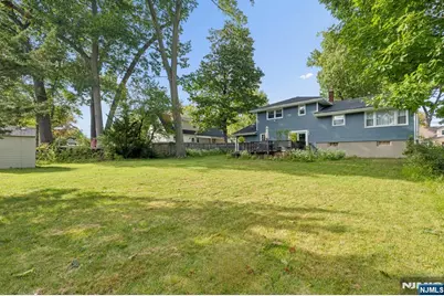 193 New York Avenue, Dumont, NJ 07628 - Photo 30
