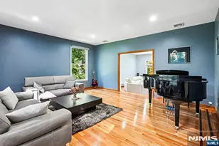 1 Canterbury Rd, Norwood, NJ 07648 - Photo 6