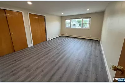 614 6th Avenue 2 #2, Lyndhurst Township, NJ 07071 - Photo 2