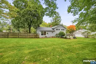 46 Standish Rd, Hillsdale, NJ 07642 - Photo 4