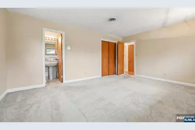 46 Standish Road, Hillsdale, NJ 07642 - Photo 26
