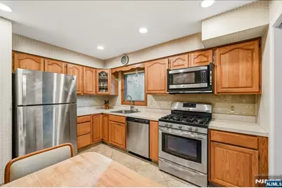 46 Standish Road, Hillsdale, NJ 07642 - Photo 20