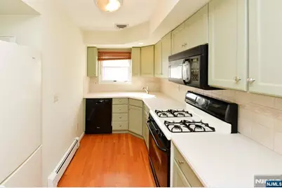 256 Washington Avenue, Dumont, NJ 07628 - Photo 14