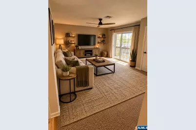 132 Cannella Way 132 #132, Riverdale, NJ 07457 - Photo 12