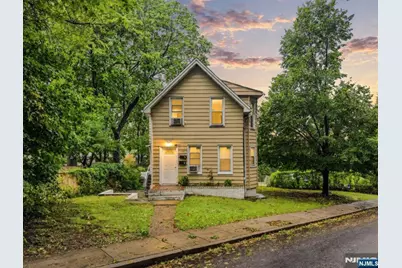 117 Hackensack Avenue, Ridgefield Park, NJ 07660 - Photo 1