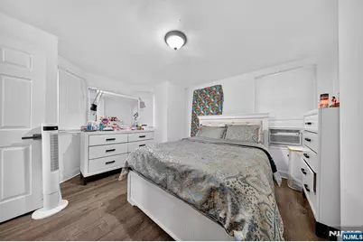 117 Hackensack Avenue, Ridgefield Park, NJ 07660 - Photo 40