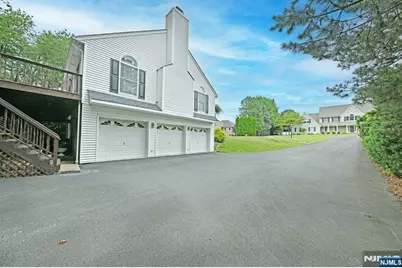 513 Lydia Lane, Wyckoff Township, NJ 07481 - Photo 32