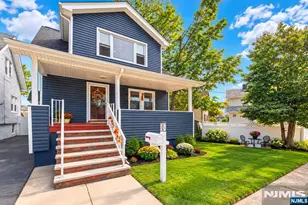 15 Laurel St, Ridgefield Park, NJ 07660 - Photo 44