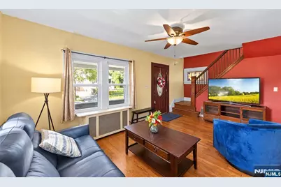 15 Laurel Street, Ridgefield Park, NJ 07660 - Photo 12