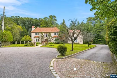 1 Dimmig Court, Upper Saddle River, NJ 07458 - Photo 44