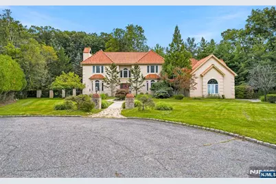 1 Dimmig Court, Upper Saddle River, NJ 07458 - Photo 1