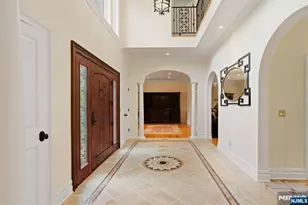 1 Dimmig Ct, Upper Saddle River, NJ 07458 - Photo 2