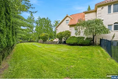 1 Dimmig Court, Upper Saddle River, NJ 07458 - Photo 40
