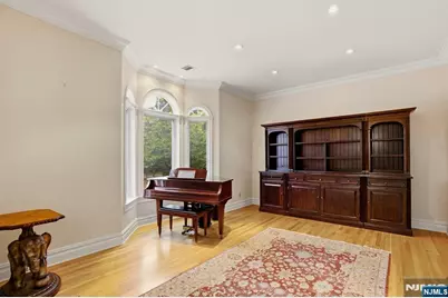 1 Dimmig Court, Upper Saddle River, NJ 07458 - Photo 4