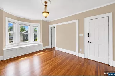 262 Clinton Place 2 #2, Hackensack, NJ 07601 - Photo 8