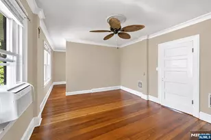 262 Clinton Pl 2, Hackensack, NJ 07601 - Photo 16