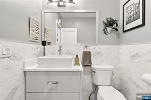 209 Wayne Ave A, Cliffside Park, NJ 07010 - Photo 22