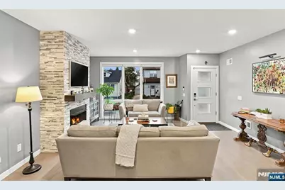 209 Wayne Avenue A #A, Cliffside Park, NJ 07010 - Photo 10