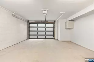 209 Wayne Ave A, Cliffside Park, NJ 07010 - Photo 36