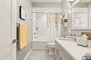 209 Wayne Ave A, Cliffside Park, NJ 07010 - Photo 26