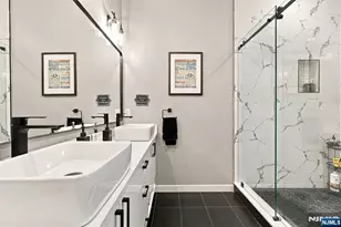 209 Wayne Ave A, Cliffside Park, NJ 07010 - Photo 30