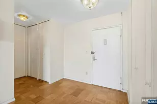 2150 Center Ave 18A, Fort Lee, NJ 07024 - Photo 6
