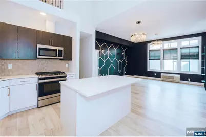 17 Cumbermeade Road 301 #301, Fort Lee, NJ 07024 - Photo 10