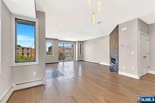 420 Glen Ave A, Palisades Park, NJ 07650 - Photo 4