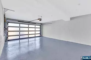 420 Glen Ave A, Palisades Park, NJ 07650 - Photo 32