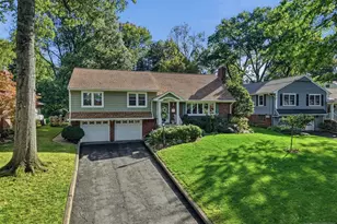 297 Gramercy Pl, Glen Rock, NJ 07452 - Photo 2