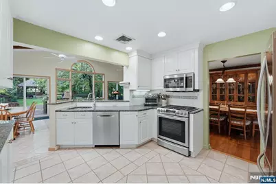 297 Gramercy Place, Glen Rock, NJ 07452 - Photo 10