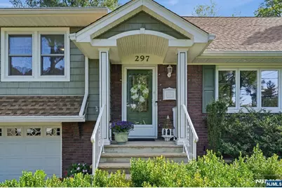 297 Gramercy Place, Glen Rock, NJ 07452 - Photo 4