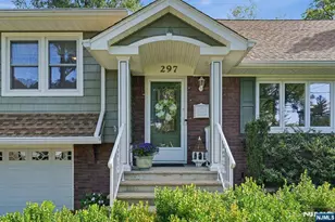 297 Gramercy Pl, Glen Rock, NJ 07452 - Photo 4
