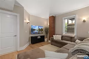 2 Paterson Ave 2B, Hoboken, NJ 07030 - Photo 8